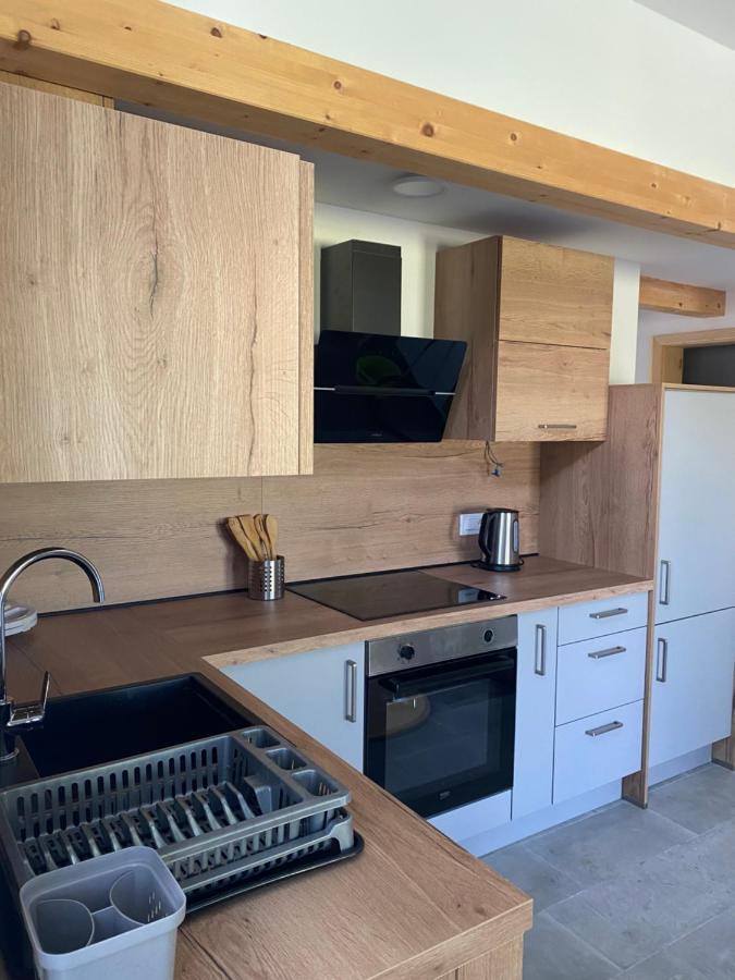 Apartma Stres *
