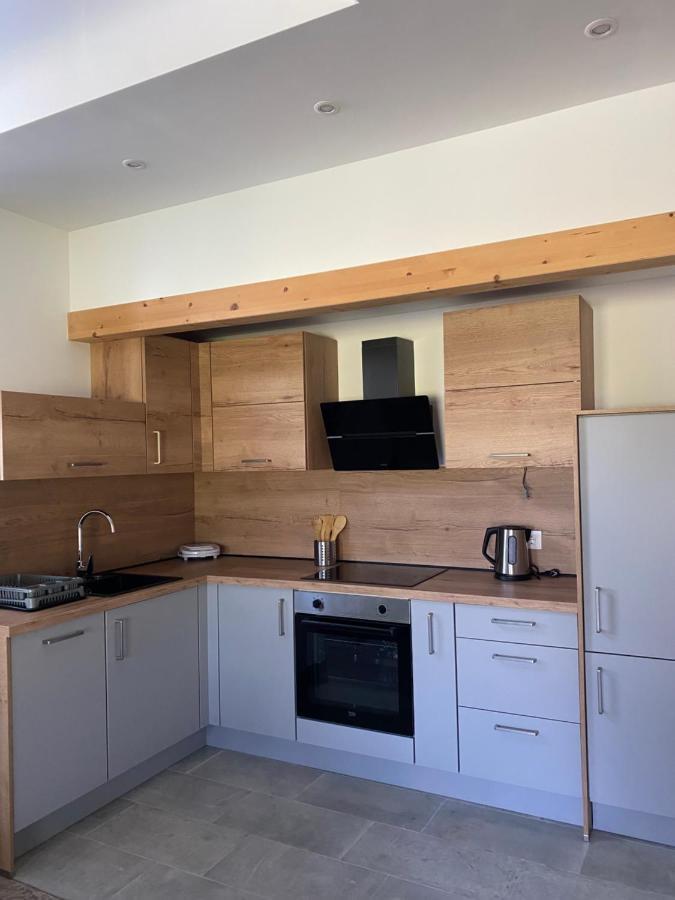 Apartma Stres *